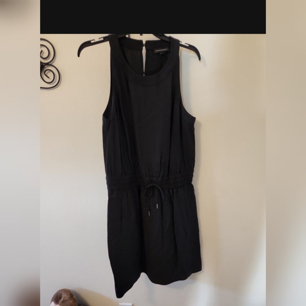 Banana Republic Black Sleeveless Dress - Size 14